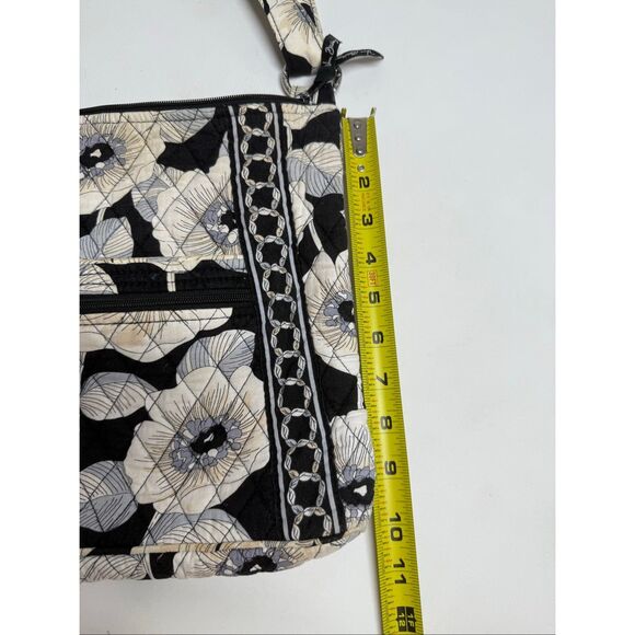 Vera Bradley Camelia Hipster Crossbody Bag Quilted Black Gray Flower Pattern - Picture 6 of 14